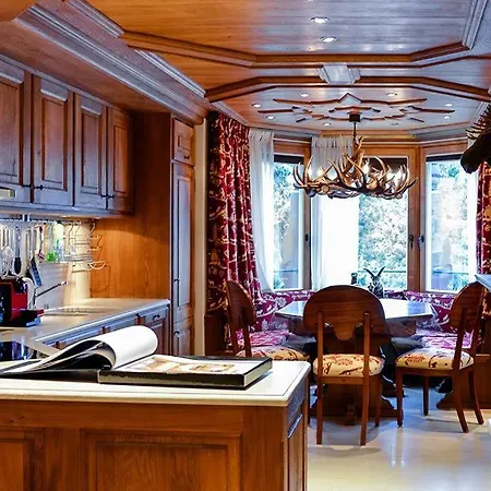 Dom wakacyjny Collina Luxury For 8 People, View, Balconies, Wifi, Tv, Free Parking *