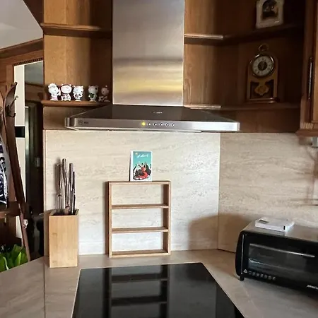 Collina Luxury For 8 People, View, Balconies, Wifi, Tv, Free Parking 度假居